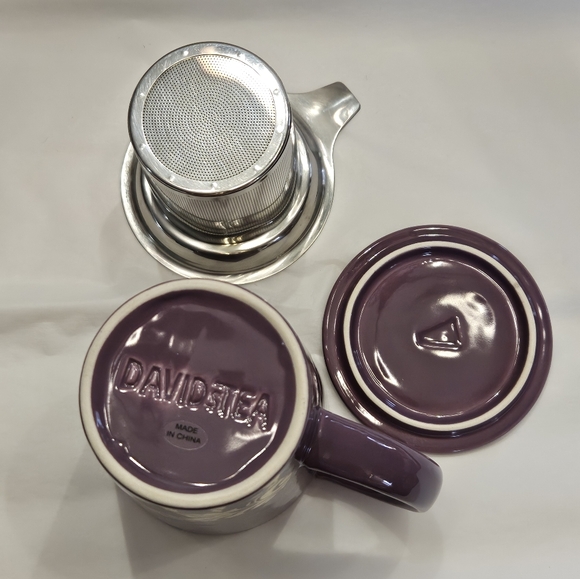 David's Tea mug with steeper and lid. - Picture 10 of 13